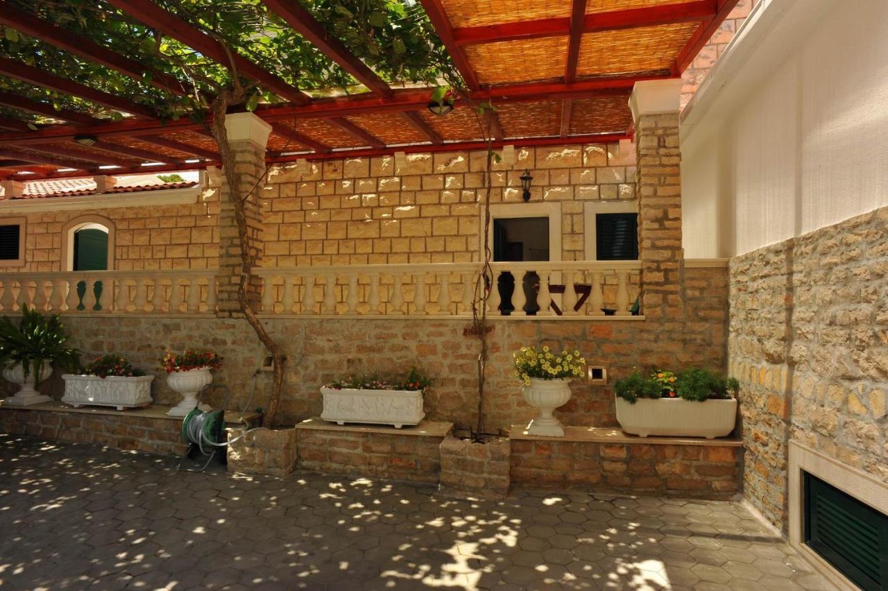 Villa Anni Сутиван Екстериор снимка