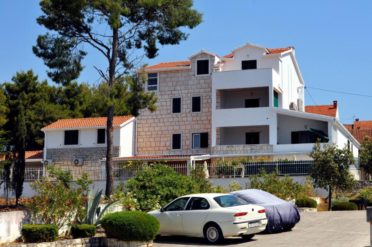 Villa Anni Сутиван Екстериор снимка